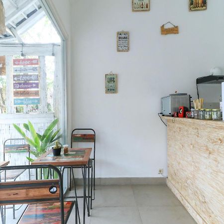 The Wina Echo Beach Guest House Чангу Экстерьер фото